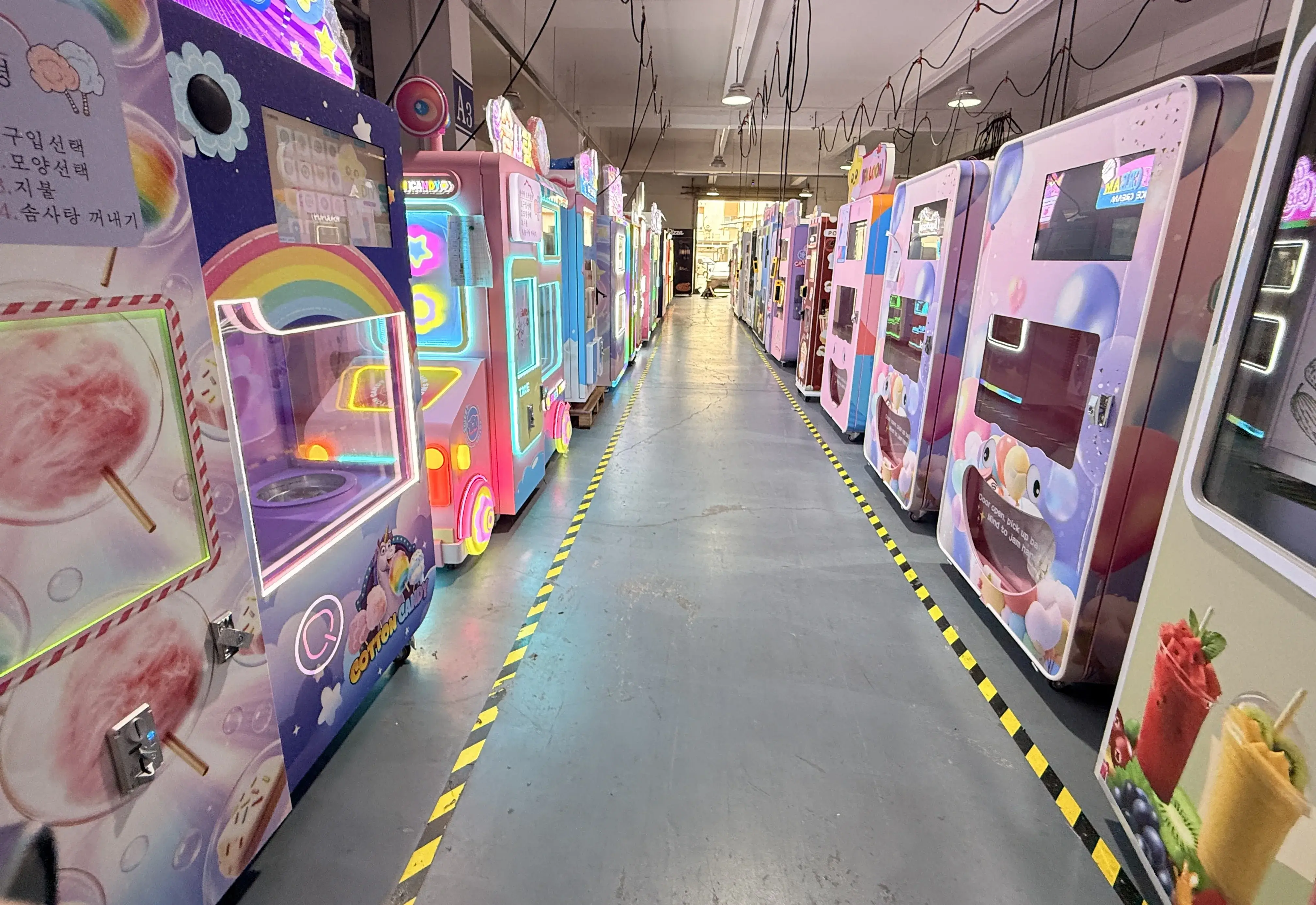 Custom vending cabinet shapes